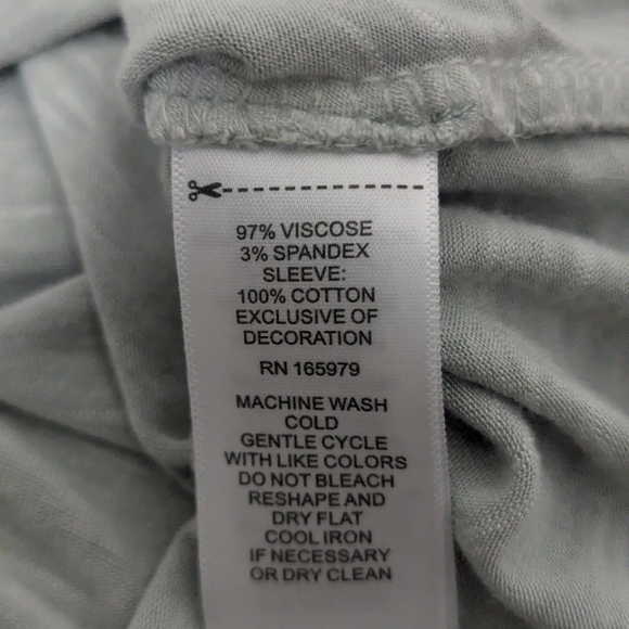 CUPIO pale green size XL puffy sleeve top - Picture 7 of 8